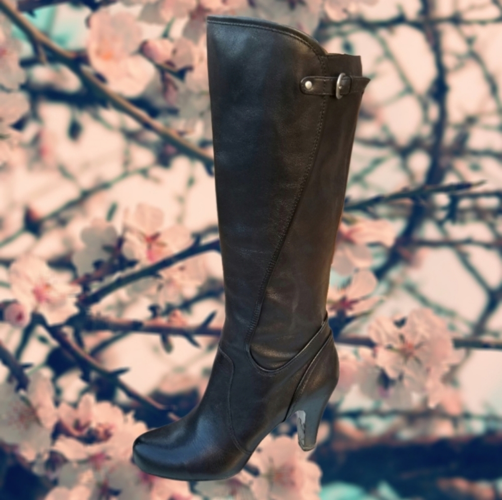 STAR LING *Plum* Leather Heeled Pirate Boots